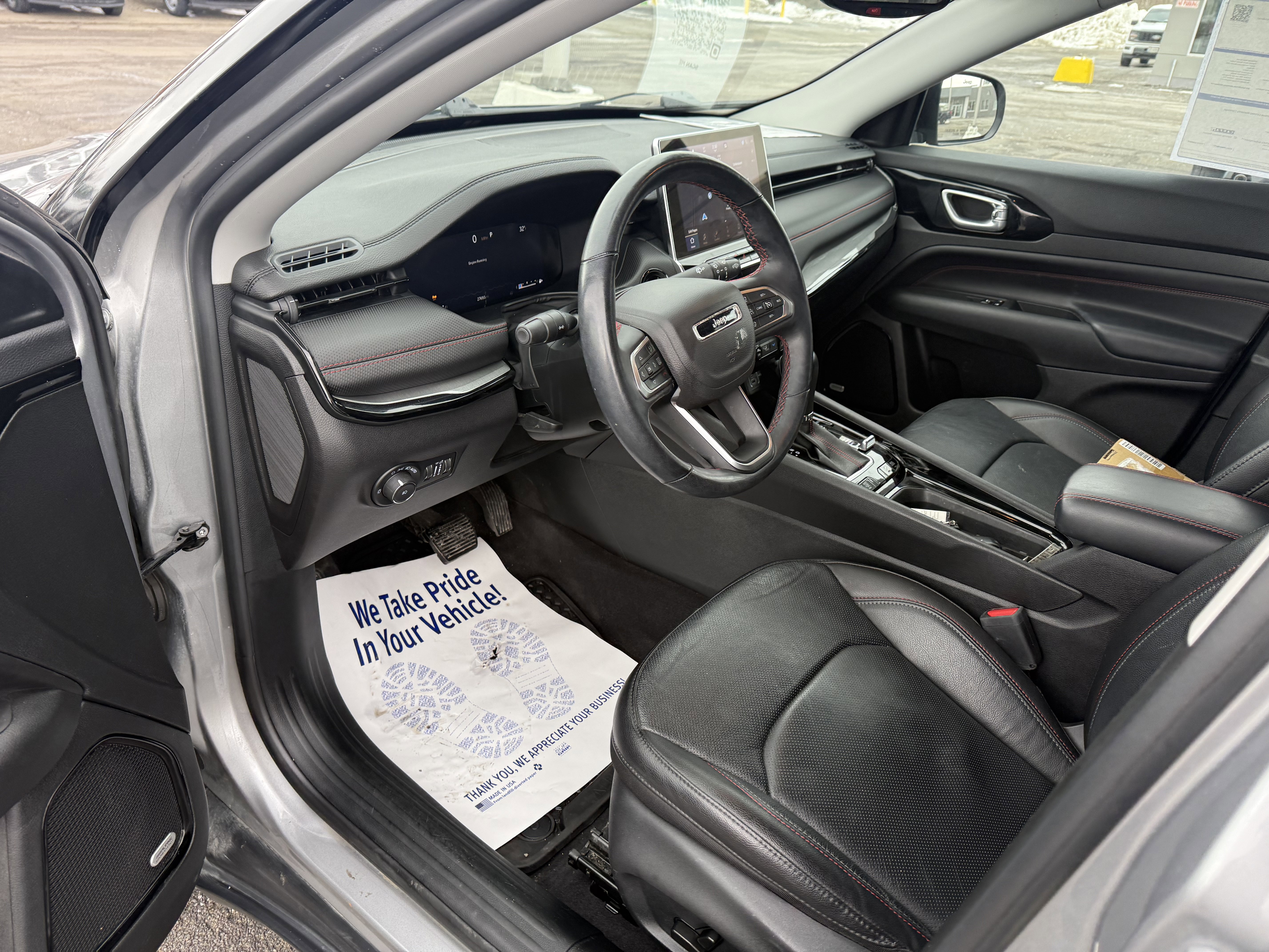 Used 2022 Jeep Compass Trailhawk w/ Trailhawk Elite Group image 7