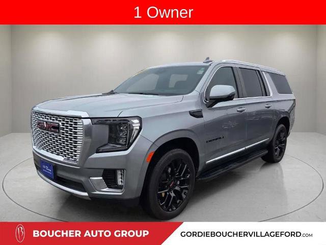 Used 2023 GMC Yukon XL Denali AWD/4WD image 3