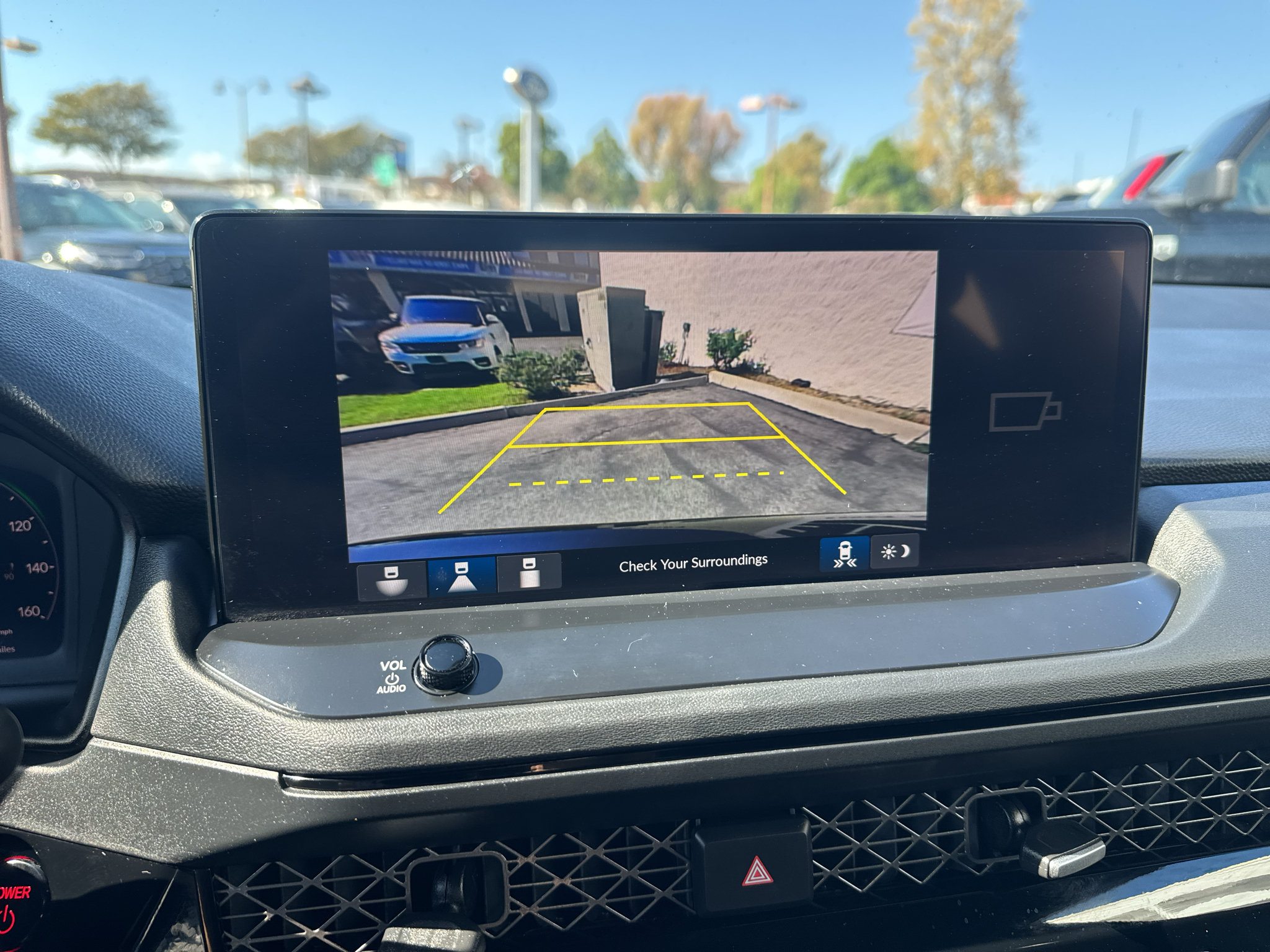 Used 2025 Honda Accord Sport image 12