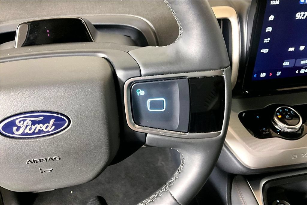 Certified 2025 Ford Expedition Max Active AWD/4WD image 15