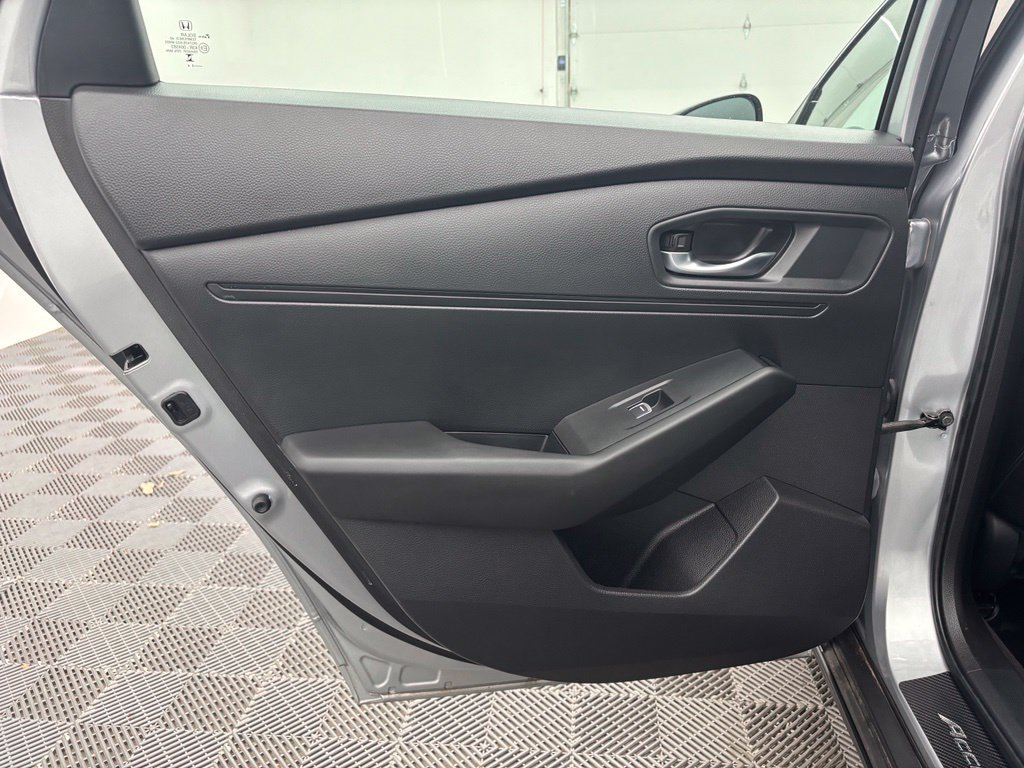 Used 2024 Honda Accord Sport image 33