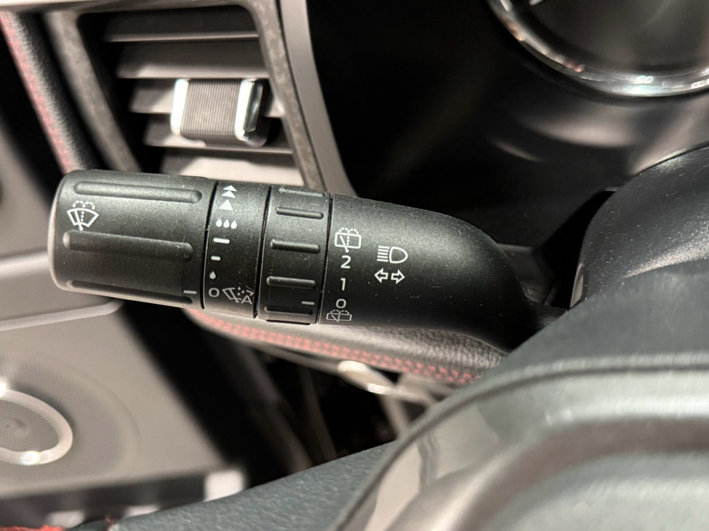 Certified 2023 Ford Expedition Limited image 16