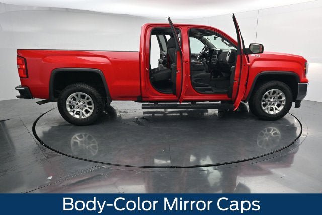 Used 2017 GMC Sierra 1500 SLE w/ SLE Value Package AWD/4WD image 39