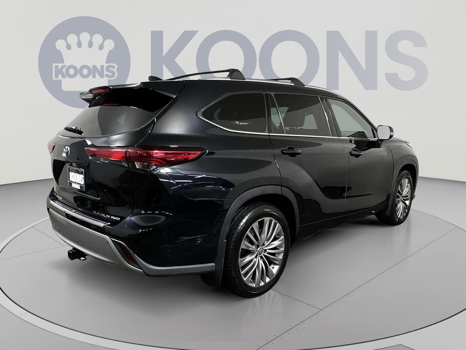 Used 2021 Toyota Highlander Platinum AWD/4WD image 11