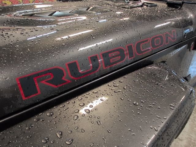 Used 2019 Jeep Wrangler Unlimited Rubicon w/ Dual Top Group AWD/4WD image 10