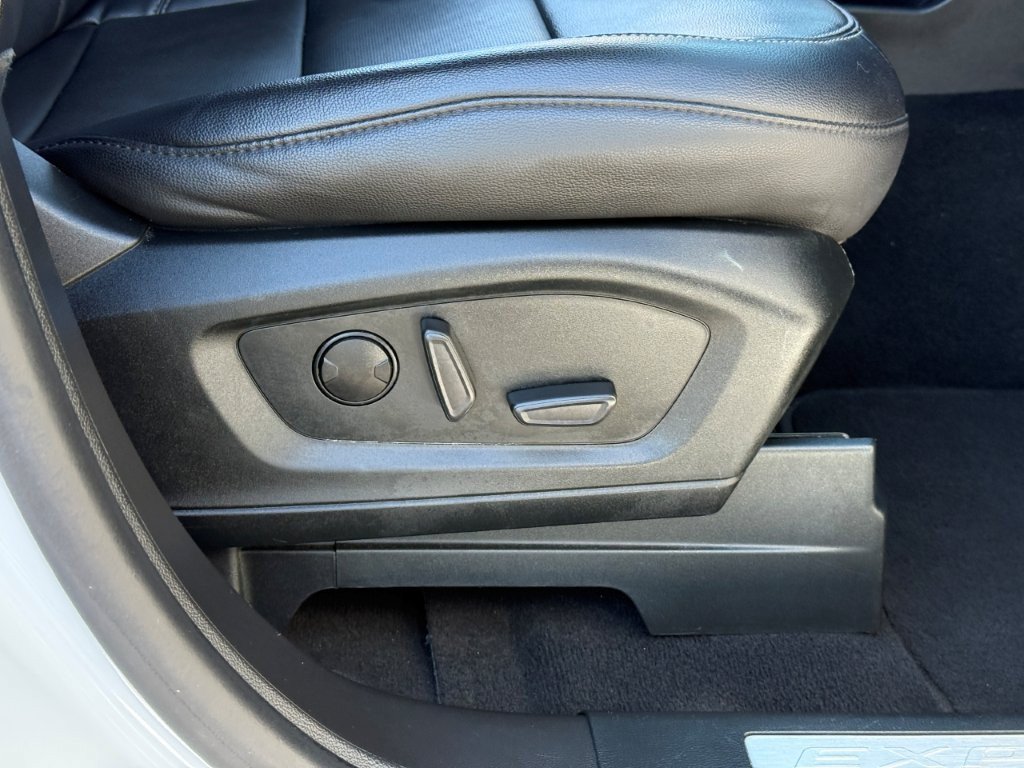 Certified 2023 Ford Explorer Limited AWD/4WD image 29