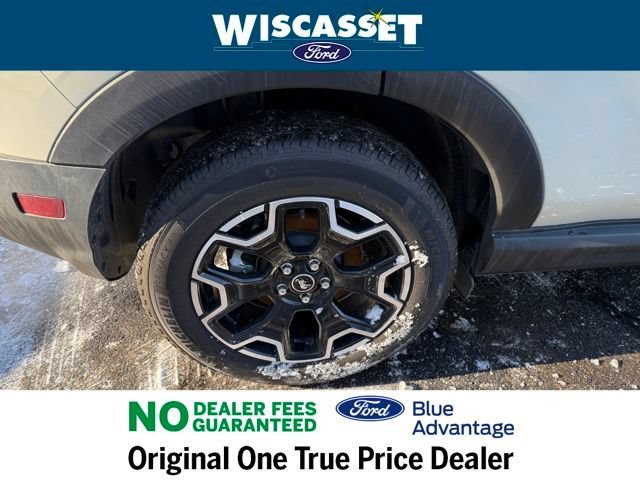 Certified 2025 Ford Bronco Sport Outer Banks w/ Outer Banks Tech Package+ AWD/4WD image 39