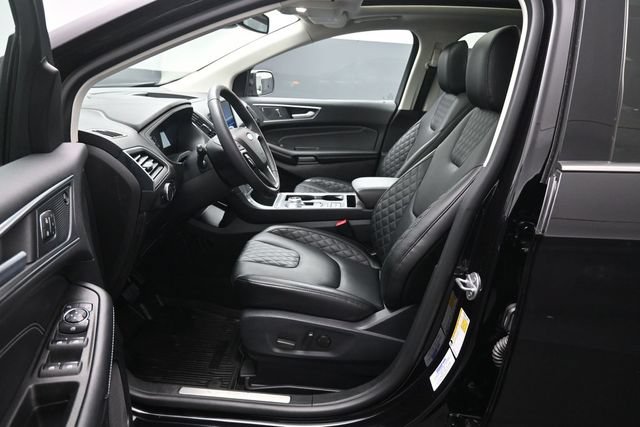 Certified 2024 Ford Edge Titanium AWD/4WD image 10