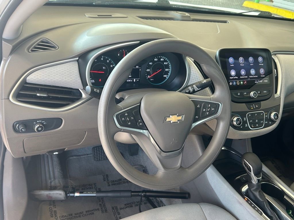 Used 2025 Chevrolet Malibu LT image 34