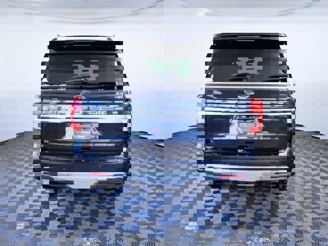 Certified 2022 Ford Expedition XLT image 7