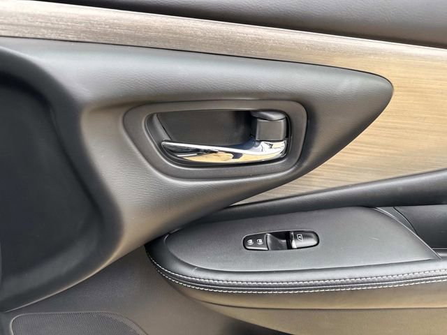 Used 2018 Nissan Murano Platinum image 15
