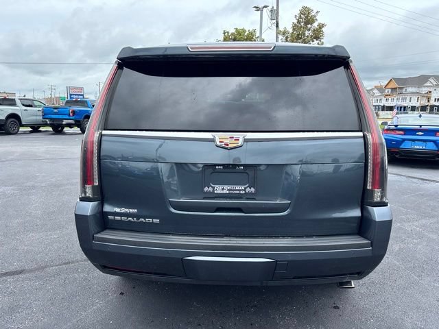Used 2020 Cadillac Escalade Luxury w/ LPO, Radiant Package AWD/4WD image 9