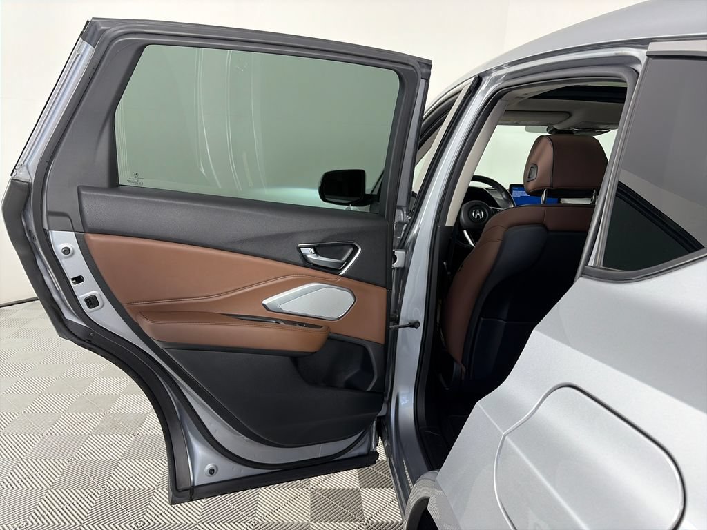 Used 2019 Acura RDX w/ Advance Package AWD/4WD image 12