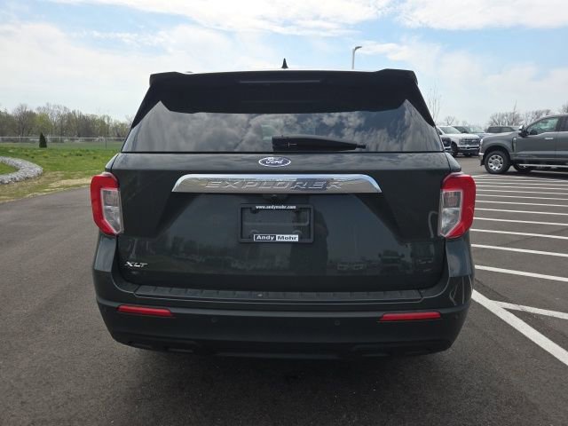 Certified 2023 Ford Explorer XLT image 9