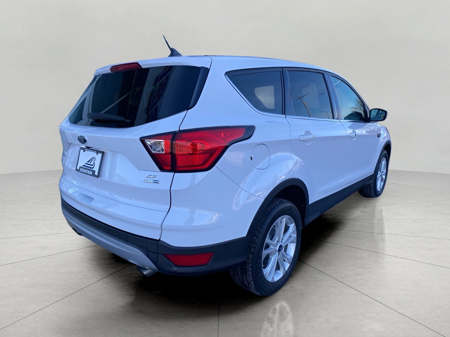 Certified 2019 Ford Escape SE image 6