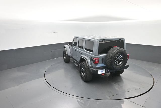 Used 2025 Jeep Wrangler Unlimited Rubicon AWD/4WD image 29