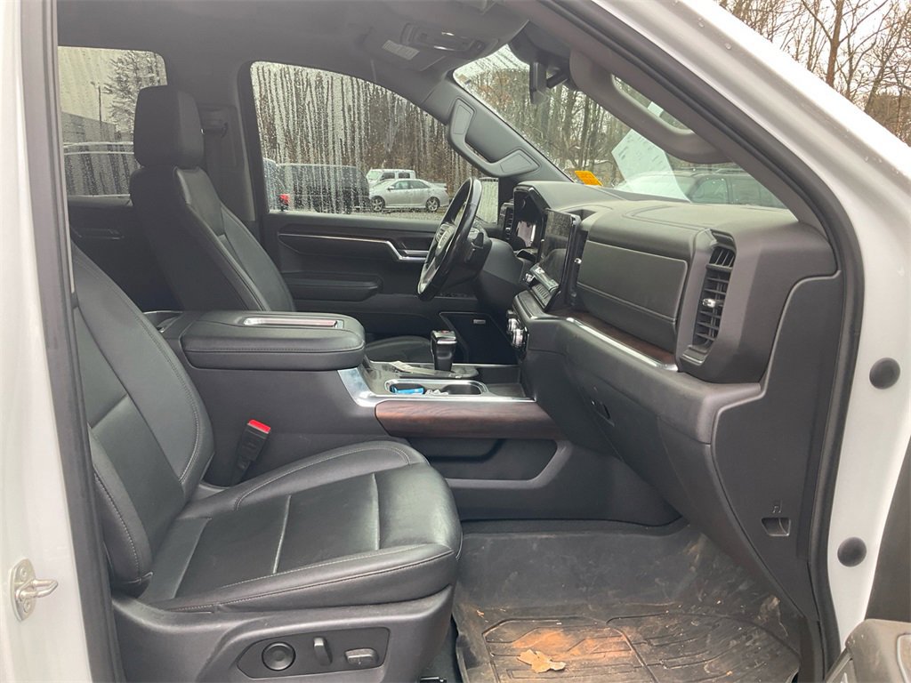 Used 2022 GMC Sierra 1500 SLT w/ SLT Premium Plus Package image 10