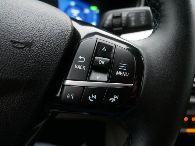 Certified 2022 Ford Escape Titanium image 22