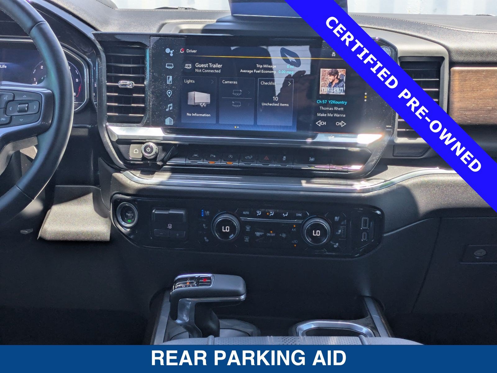 Used 2024 Chevrolet Silverado 1500 High Country w/ Technology Package AWD/4WD image 19