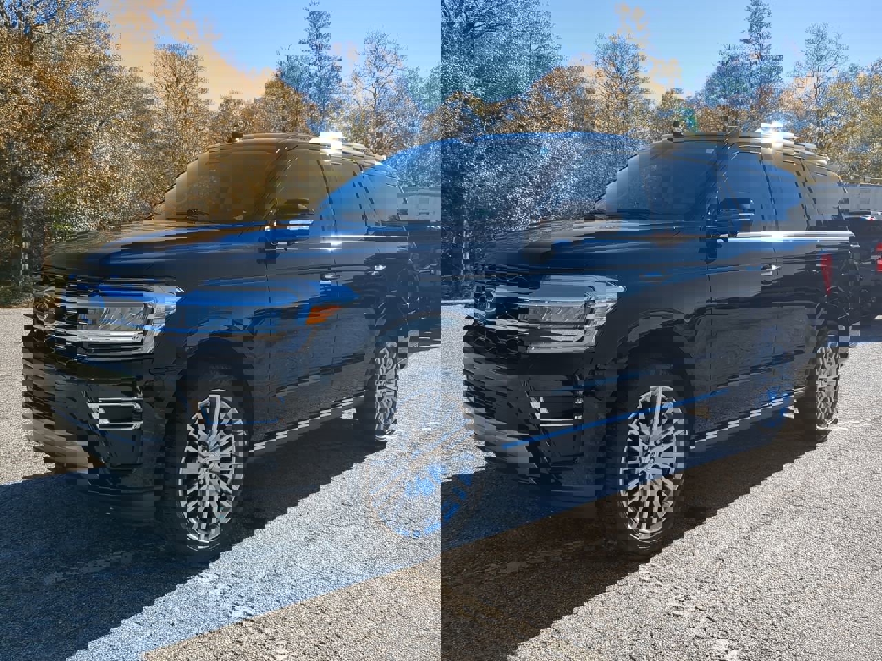 Certified 2024 Ford Expedition Limited image 6