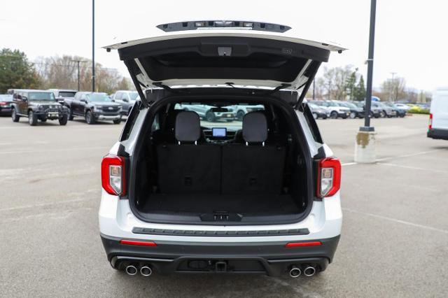 Certified 2023 Ford Explorer ST w/ Equipment Group 401A image 15