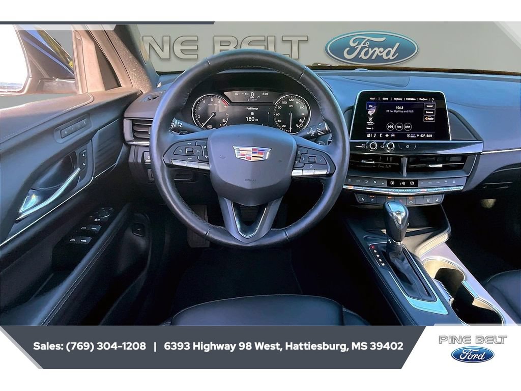 Used 2026 Cadillac CT4 Premium Luxury RWD image 5
