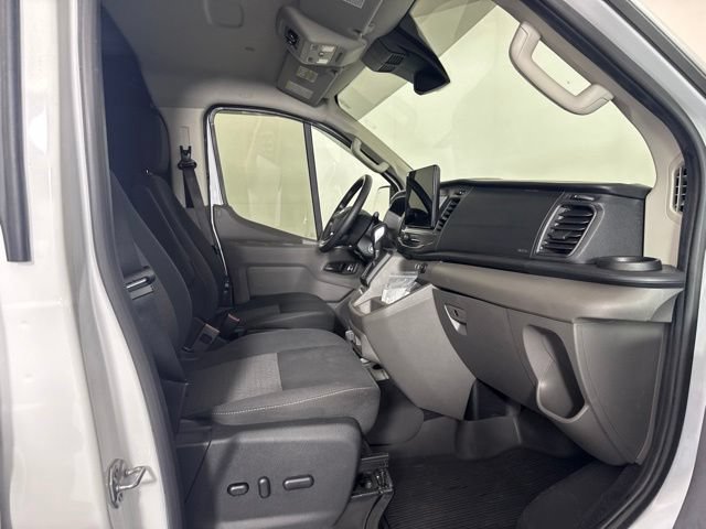Certified 2023 Ford Transit 150 Low Roof AWD image 4