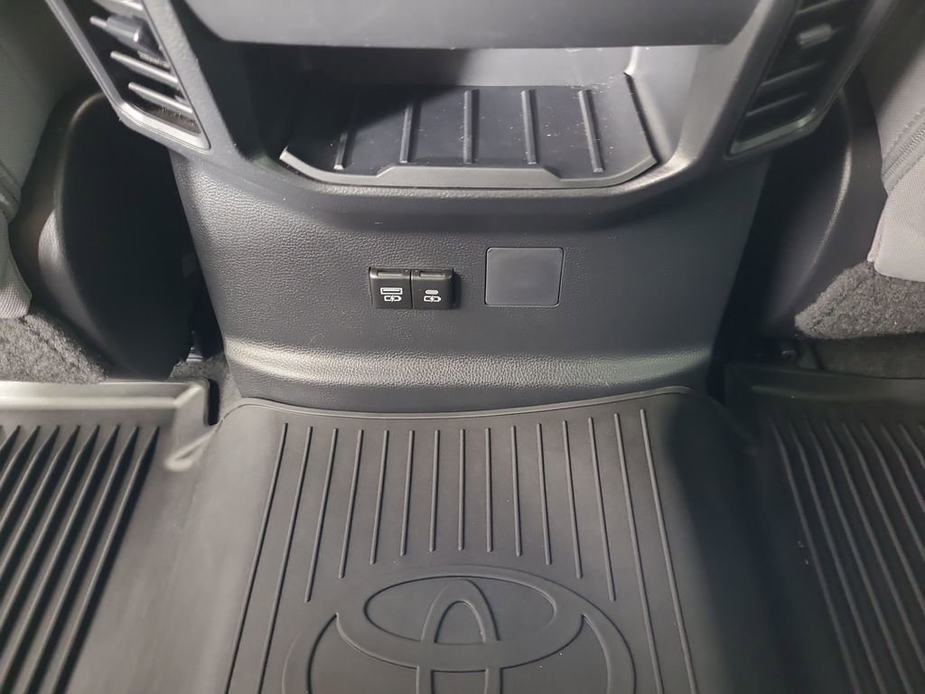 Used 2024 Toyota Tundra SR5 AWD/4WD image 17