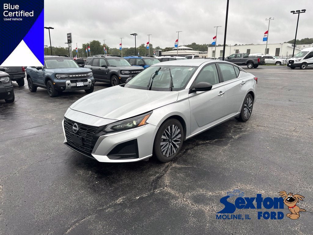 Used 2024 Nissan Altima 2.5 SV FWD image 1