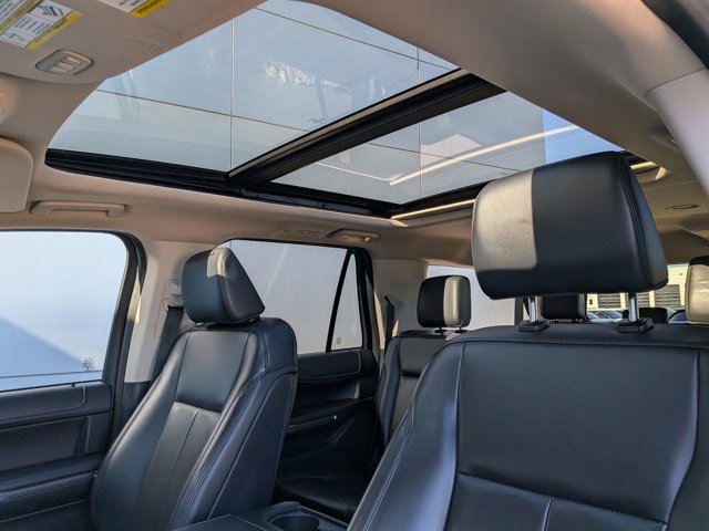 Certified 2022 Ford Expedition Max XLT image 17