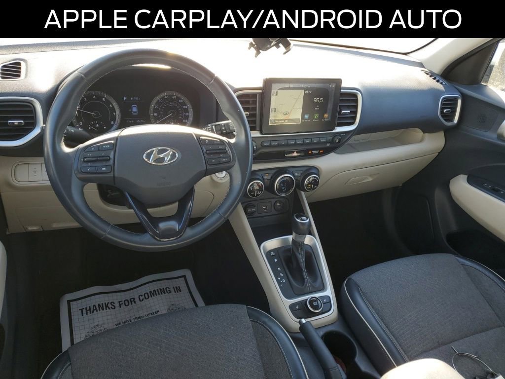 Used 2020 Hyundai Venue image 7