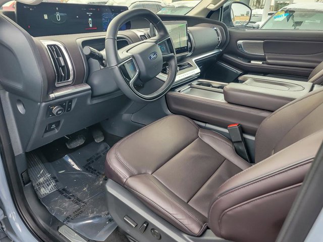 Certified 2025 Ford Expedition Max Platinum w/ Platinum Ultimate Package image 14