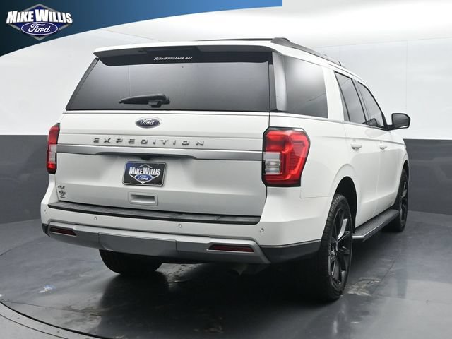 Certified 2022 Ford Expedition XLT RWD image 7