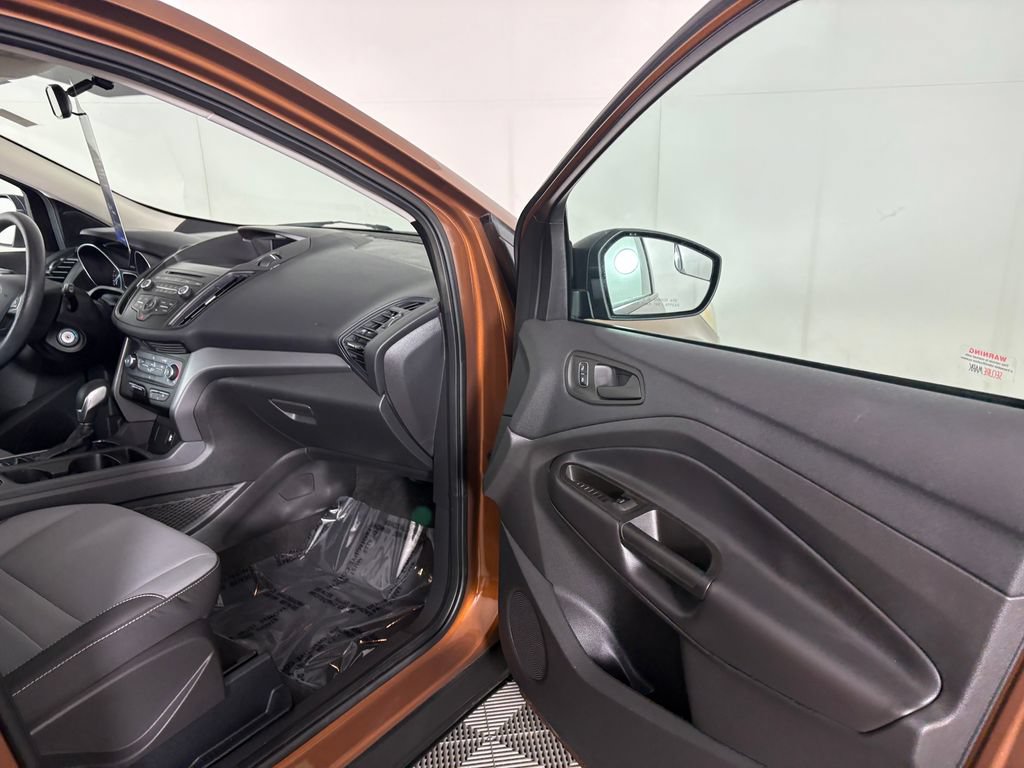 Certified 2017 Ford Escape S FWD image 32