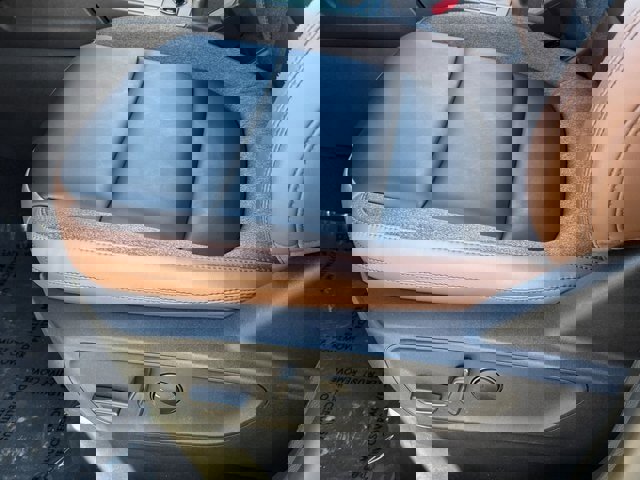 Certified 2025 Ford Bronco Sport Outer Banks w/ Outer Banks Tech Package+ image 40