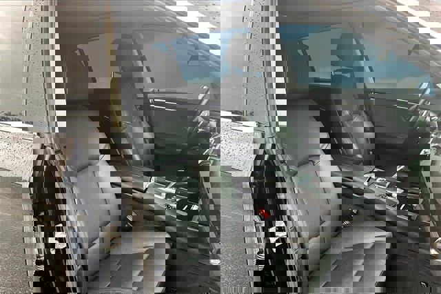 Used 2017 BMW 535i Gran Turismo image 9