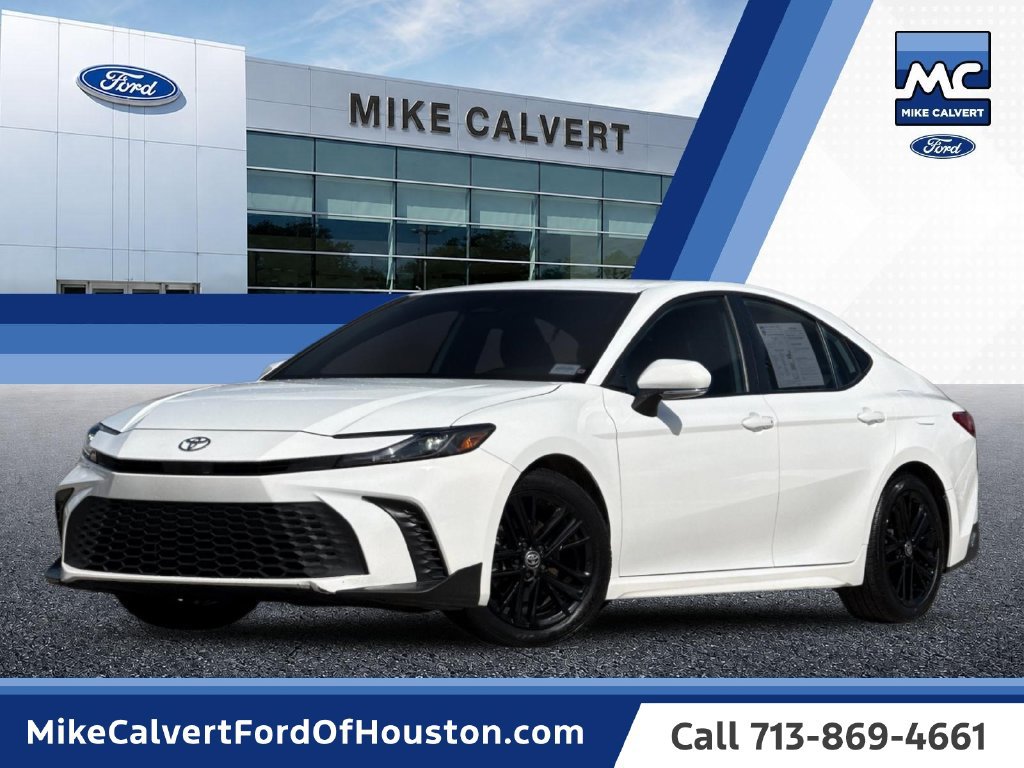 Used 2025 Toyota Camry SE