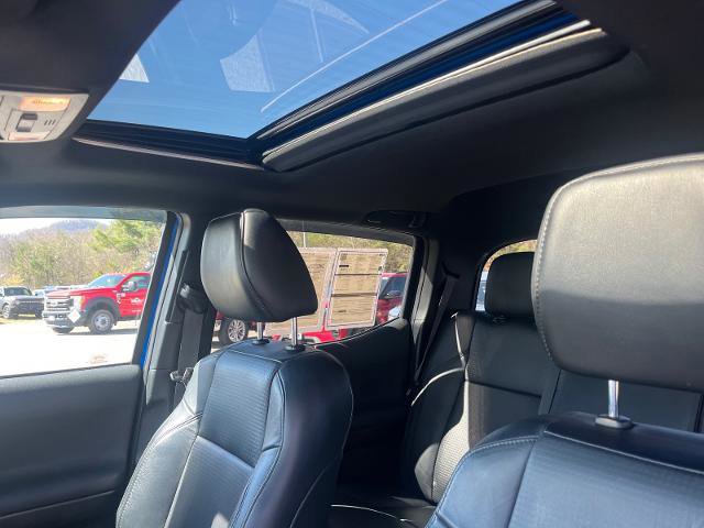 Used 2021 Toyota Tacoma TRD Off-Road w/ TRD Premium Off Road Package image 8