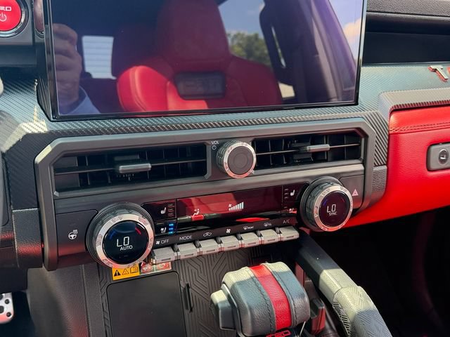 Used 2025 Toyota Tacoma TRD Pro AWD/4WD image 23