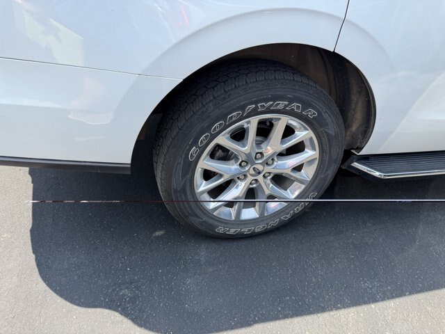 Certified 2021 Ford Expedition XLT AWD/4WD image 5