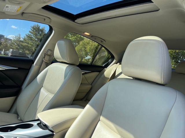 Used 2019 INFINITI Q50 Luxe AWD/4WD image 17