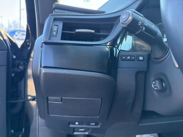 Used 2023 Lexus ES 350 w/ Premium Package image 25