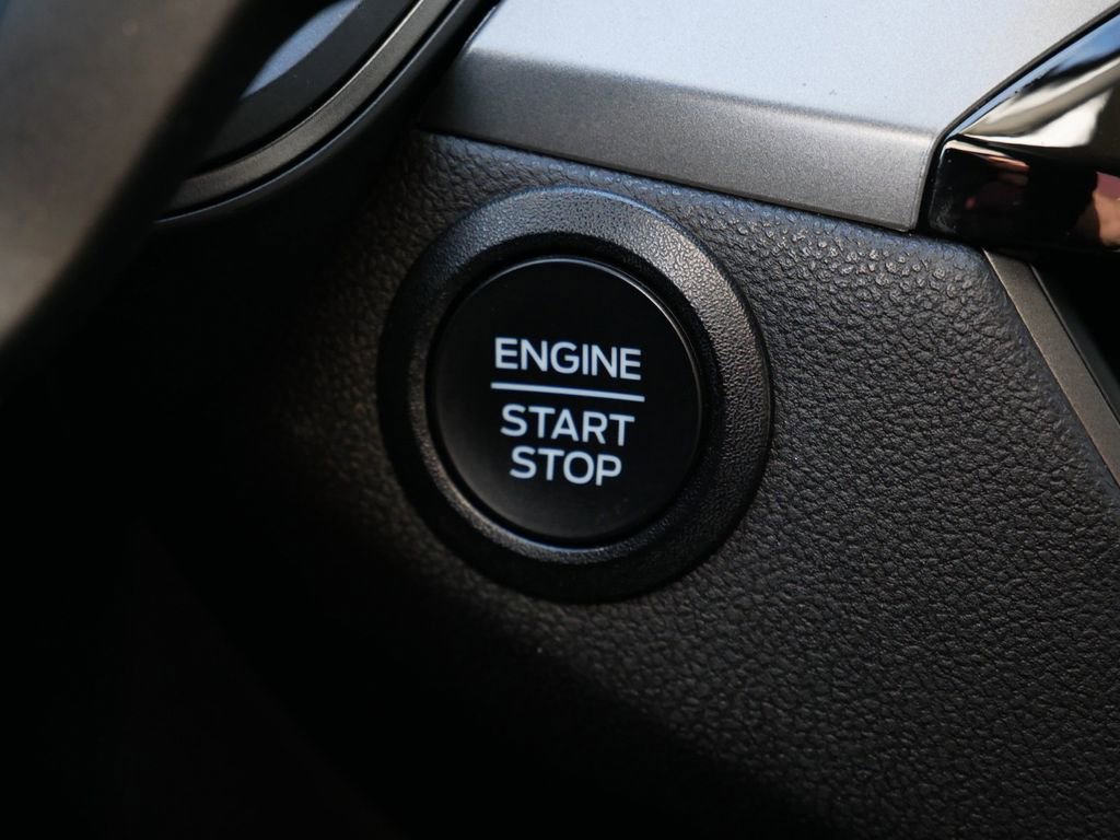 Certified 2023 Ford Escape Active AWD/4WD image 26