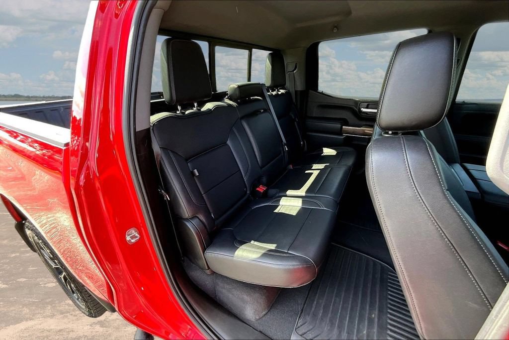 Used 2021 Chevrolet Silverado 1500 RST w/ Convenience Package II AWD/4WD image 27