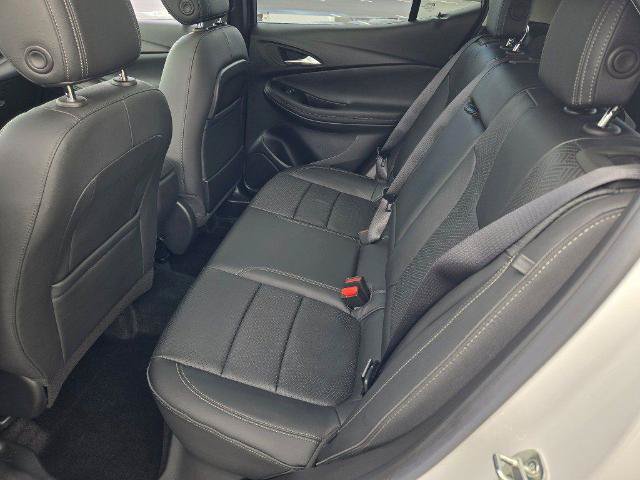 Used 2023 Buick Encore GX Essence w/ Experience Buick Package AWD/4WD image 18