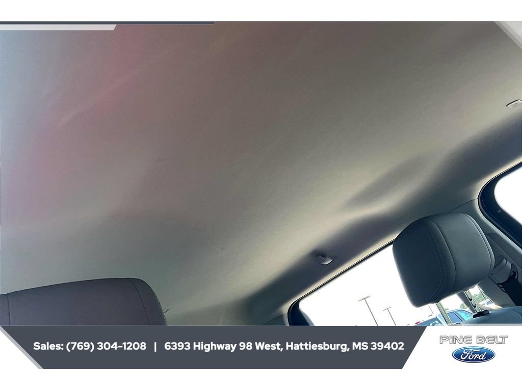 Used 2023 Toyota Tundra SR5 AWD/4WD image 17