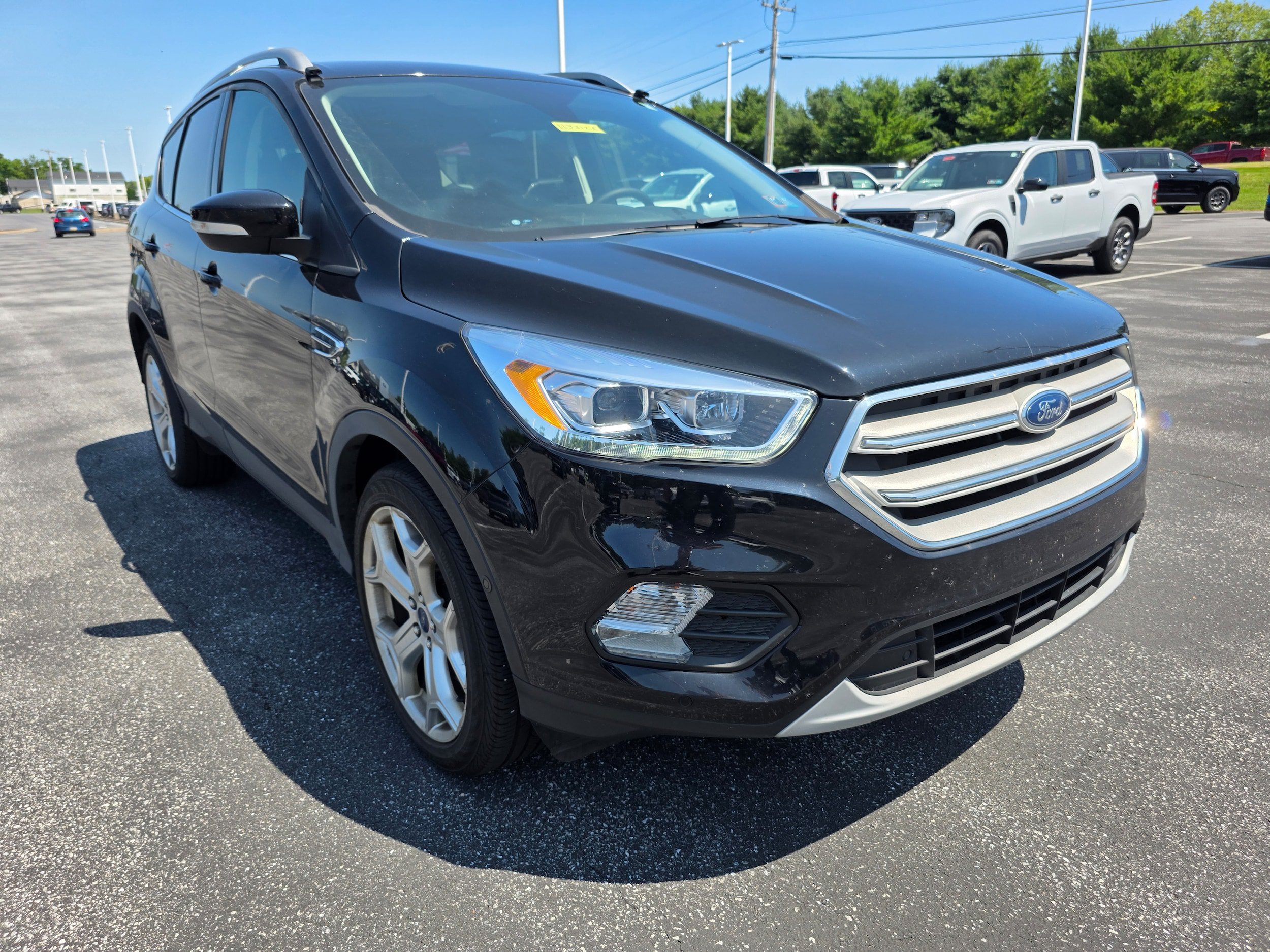 Certified 2019 Ford Escape Titanium AWD/4WD image 7