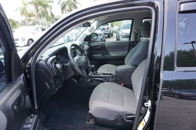 Used 2022 Toyota Tacoma SR w/ SR Convenience Package RWD image 17