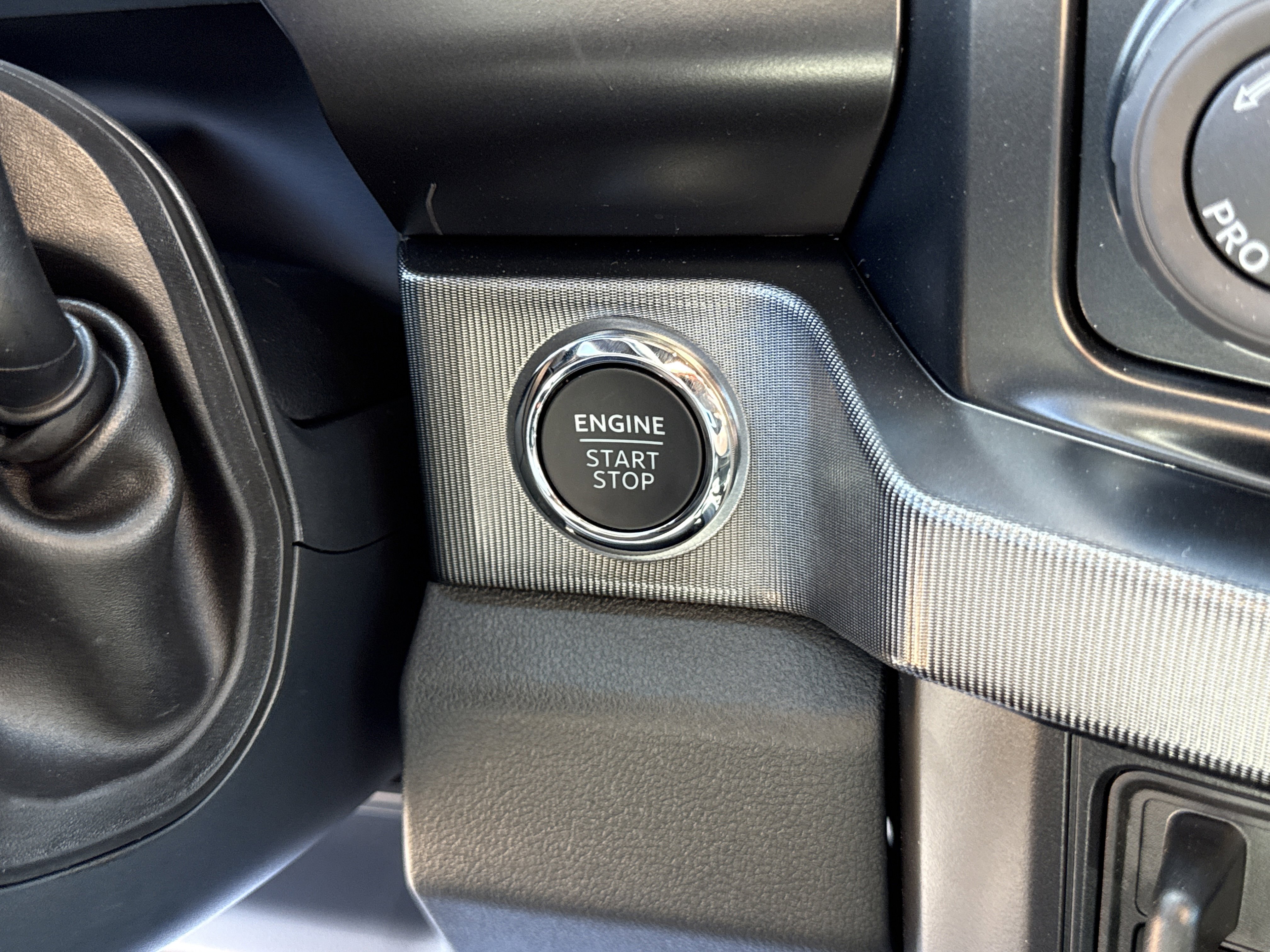 Certified 2026 Ford F250 Platinum AWD/4WD image 30