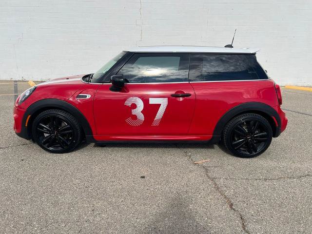 Used 2021 MINI Cooper S w/ 6.5" Touchscreen Package FWD image 2